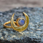 Labradorite Moonbeam Ring
