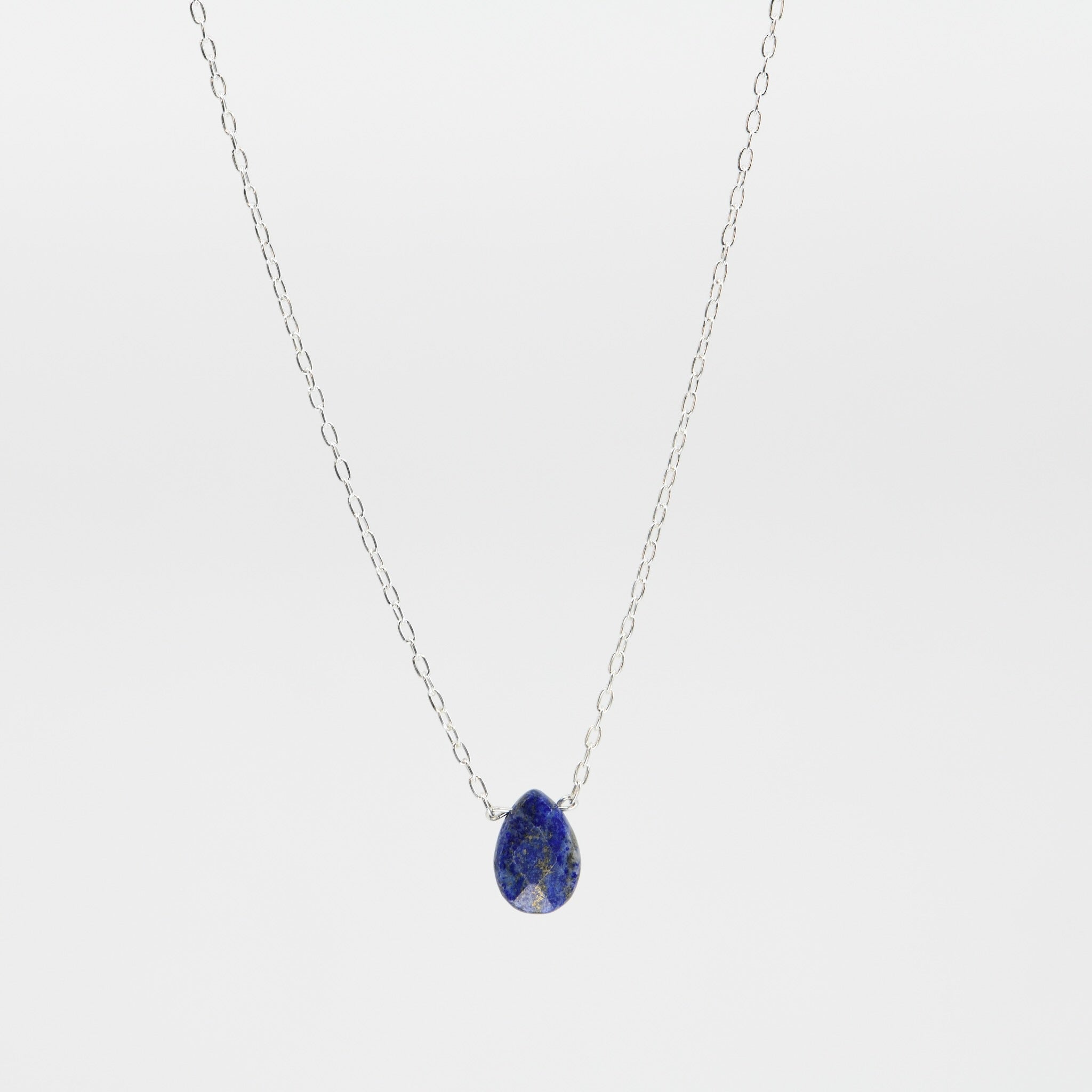 Oval Natural Lapis Lazuli Gemstone (Royal Blue) in Box at ₹ 10/carat in Oval Natural Lapis Lazuli Gemstone (Royal Blue) in Box at ₹ 10/carat in
