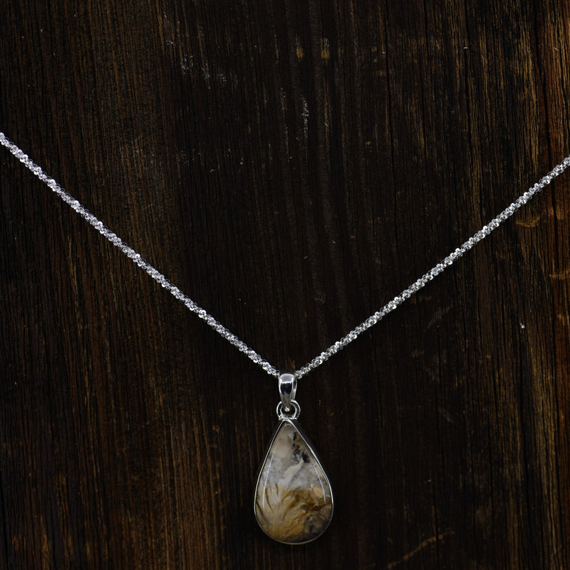 Tiger Dendrite Tear Drop Gemstone Pendant Necklace | 18" Diamond Cut Chain